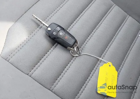 2014 Ford Fusion S из США, поврежденный, VIN 3FA6P0G78ER118402